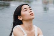 挽回妻子的精神出轨-教你如何重新点燃爱情（15个步骤，帮助你重新赢得她的心）