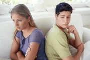 女人必知！预防丈夫出轨的十五招（婚姻危机？从自我提升到沟通技巧，重建婚姻美满！）