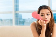 女人出轨高峰期，三个婚姻阶段曝光！（揭秘女人出轨的“死角”，婚姻危机要警惕！）