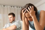 老婆出轨后，该原谅吗？（如何面对婚姻中的危机与挑战）