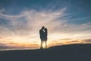 如何度过感情平淡期（15个小技巧让爱情更加美好）