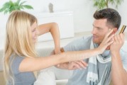 老公出轨怎么办？妻子挽回婚姻的攻略（15个步骤让你重获幸福）
