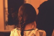 失恋女人如何找回内心平静（探寻内心深处的真正原因，从而走出失恋的阴影）