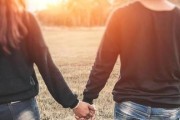 如何在约会中创造浪漫氛围（15个实用技巧帮你促进感情）
