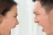 夫妻吵架的解决之道（如何化解小事引发的矛盾，让夫妻关系更加和谐）