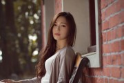 女人优雅的“作”，让男人疯狂爱（教你如何在细节中散发魅力，吸引男人的目光）