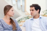 老公有婚外恋，老婆该怎么做？（如何正确应对老公婚外恋问题）