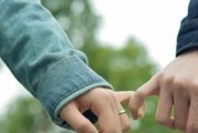当父母反对我们的婚姻，如何应对？（以父母不同意为挑战，我们该怎么办？）